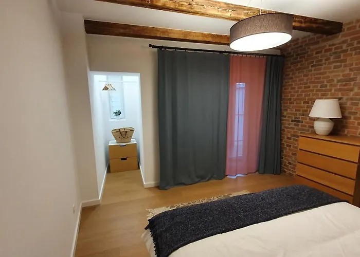 Apartment Sienkiewicza 8 *